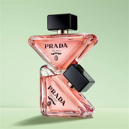Prada Paradoxe Intense Eau de Parfum, the new feminine intensity by Prada. This feminine fragrance explores strength through the lens of delicacy. The result is the intense signature of a woman in (3)